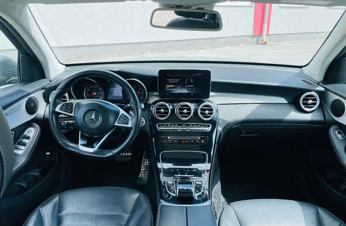 Mercedes Benz GLC 250 4Matic AMG Line 2016 možný odpočet DPH