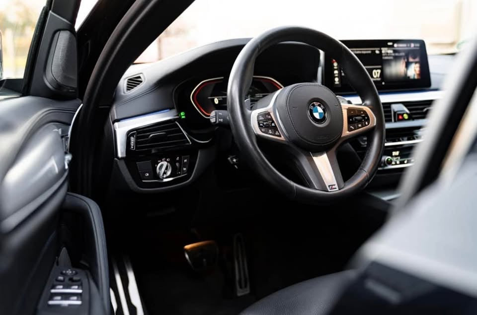 BMW Rad 5 Touring 520i mHEV A/T