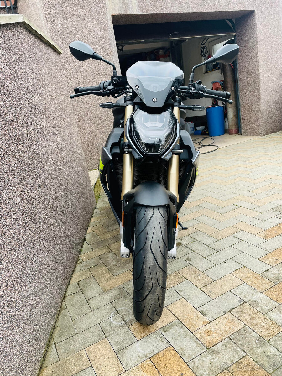 BMW S 1000 R