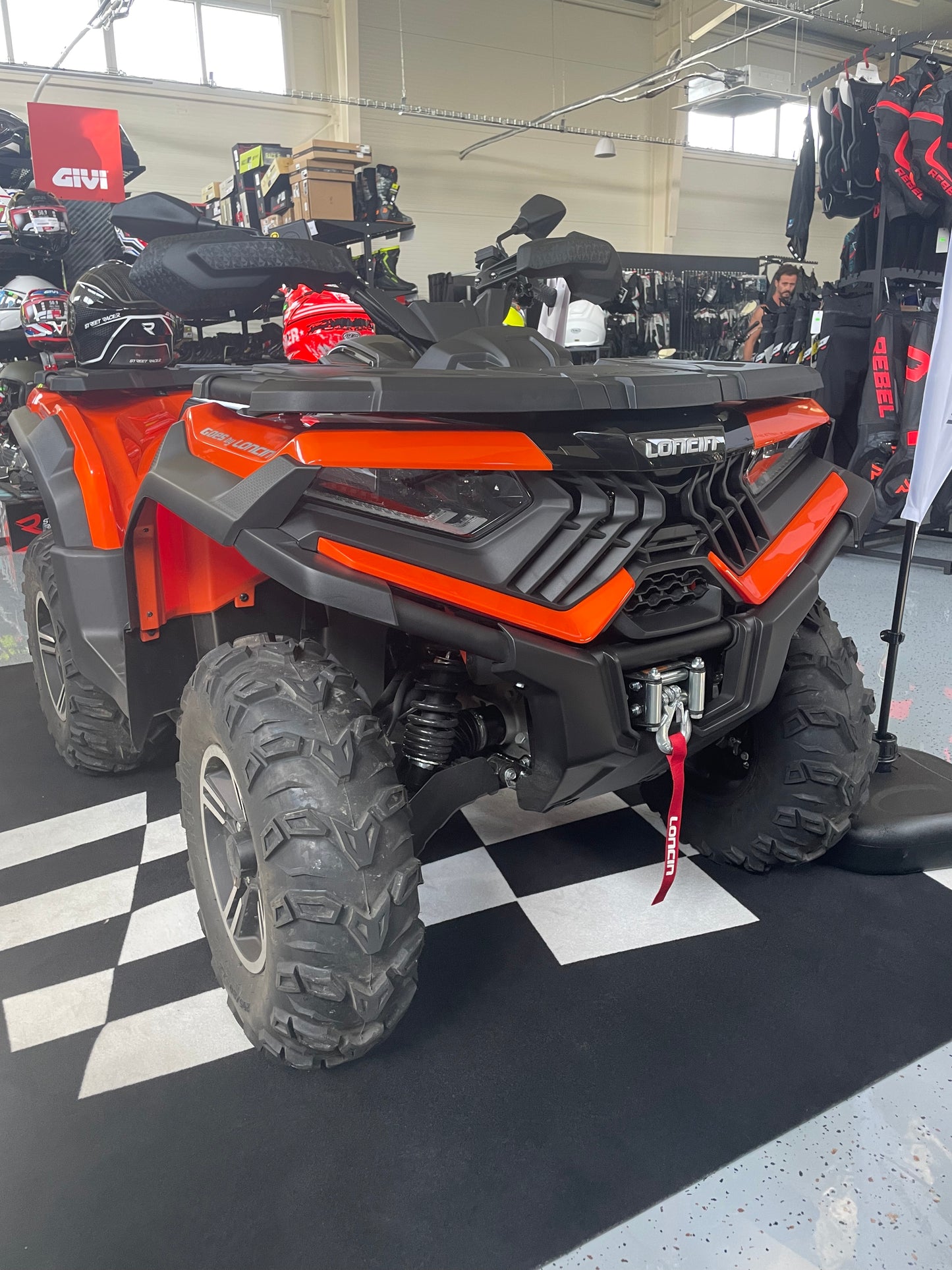 GOES X WOLF 700i