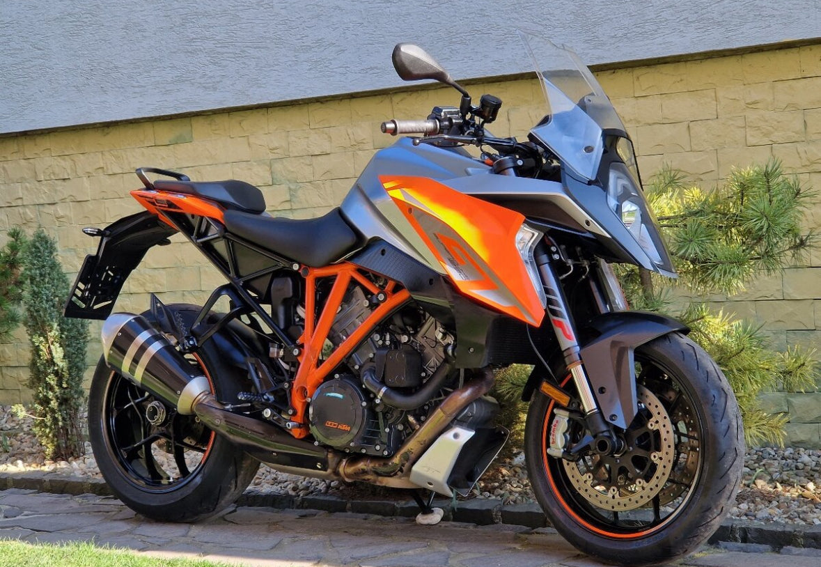 KTM 1290 SuperDuke GT ABS