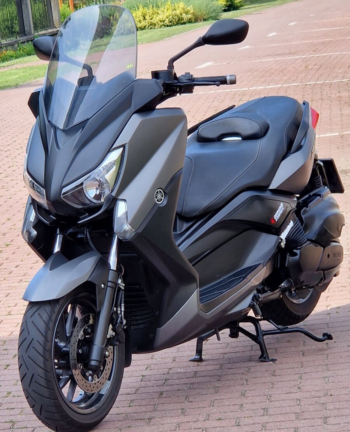 YAMAHA XMAX 400