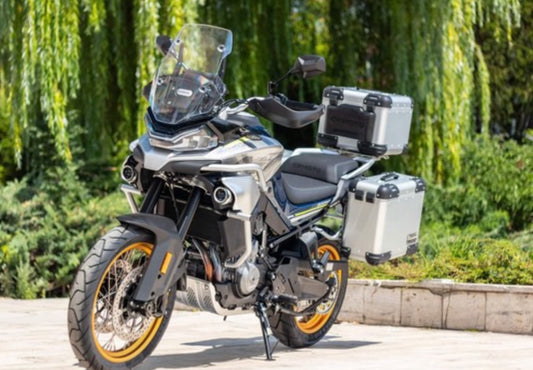 CFmoto mt 800
