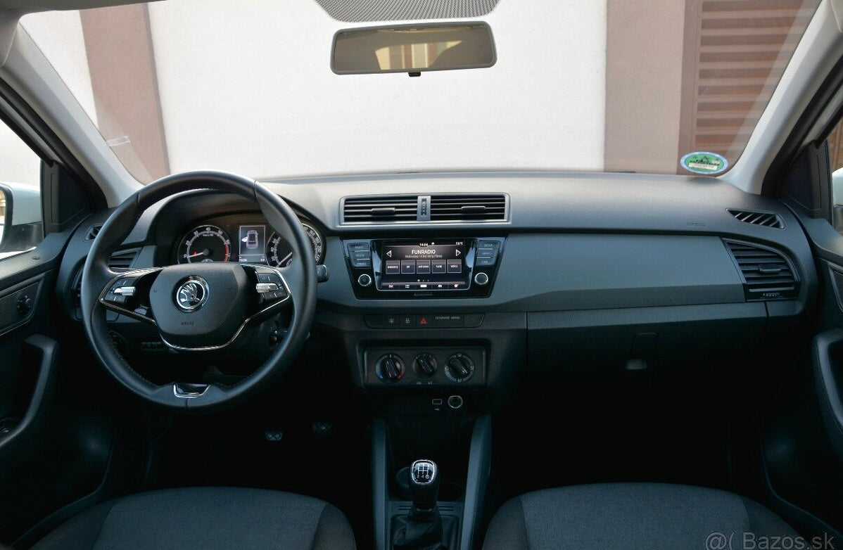 Škoda FABIA 1.0 Benzin Manual