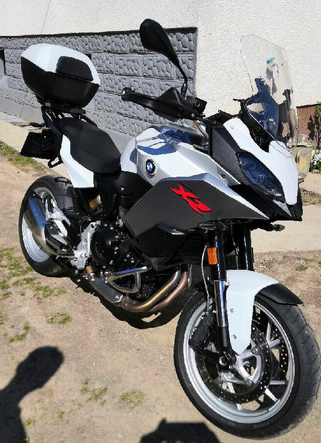 BMW XR 900F