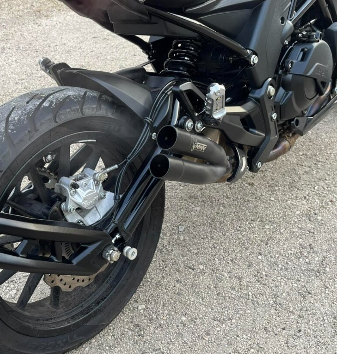 BENELLI 502 C ABS Cruiser A2