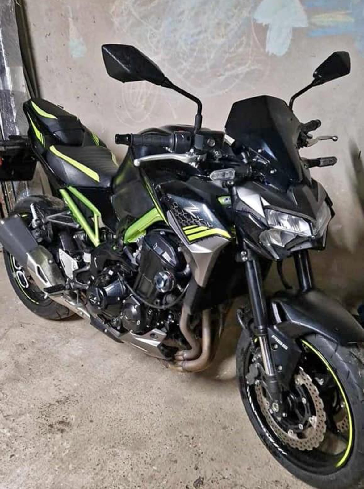 Kawasaki Z900