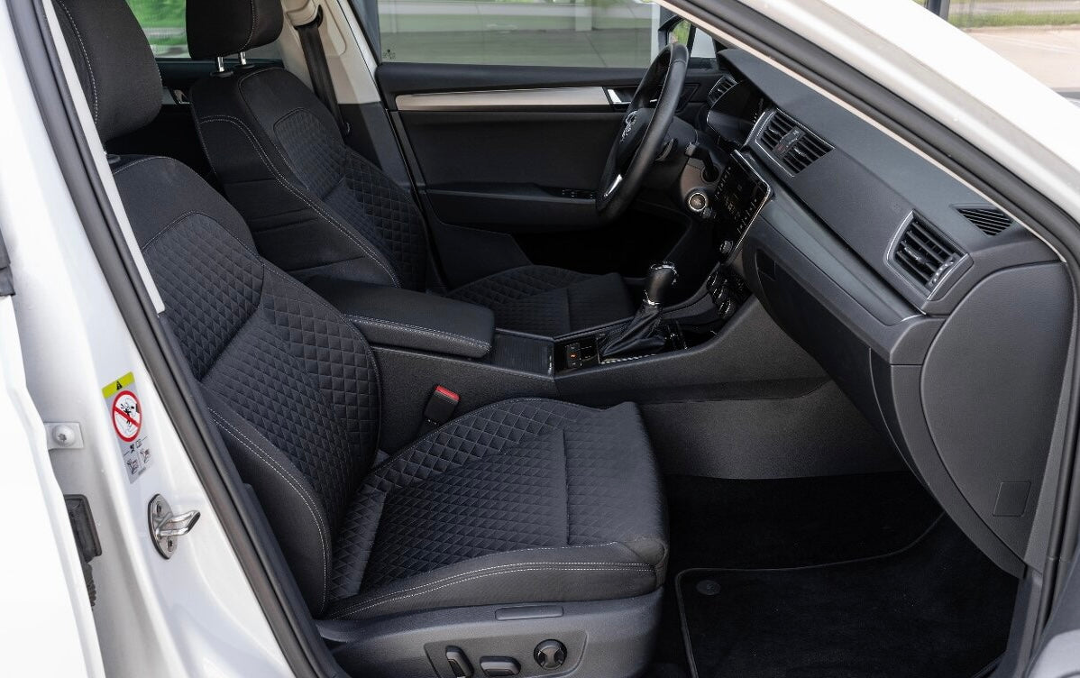 ŠKODA SUPERB COMBI TDI 140KW VIRTUAL COCPIT