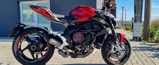 MV Agusta Brutale 800