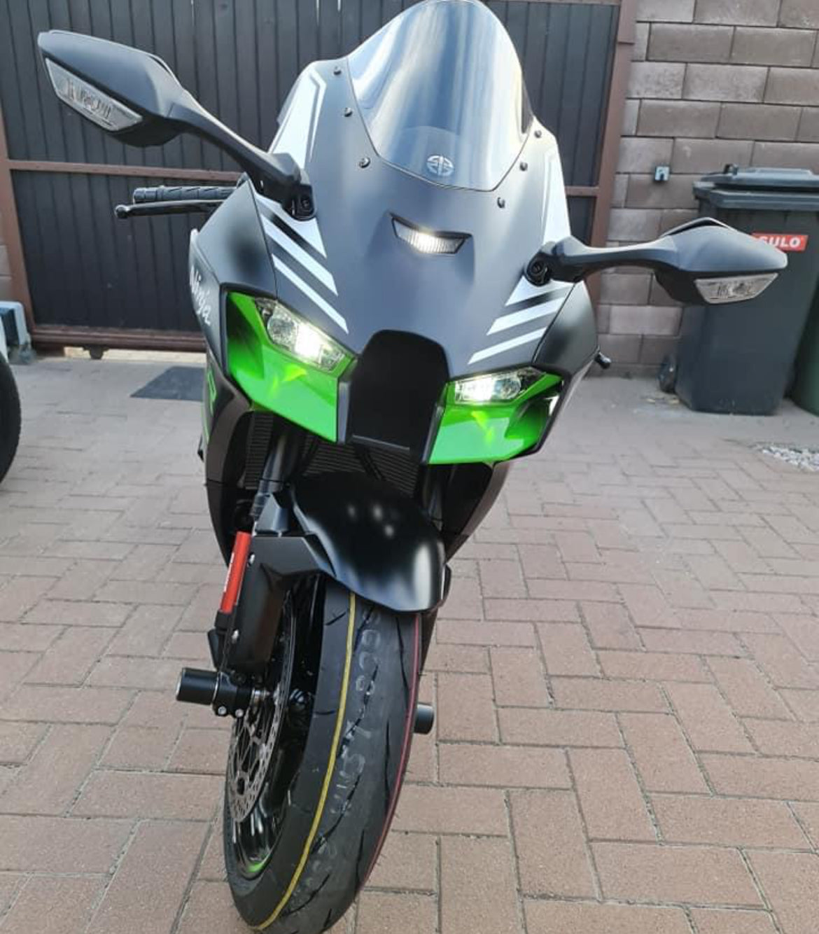 Kawasaki ZX10R