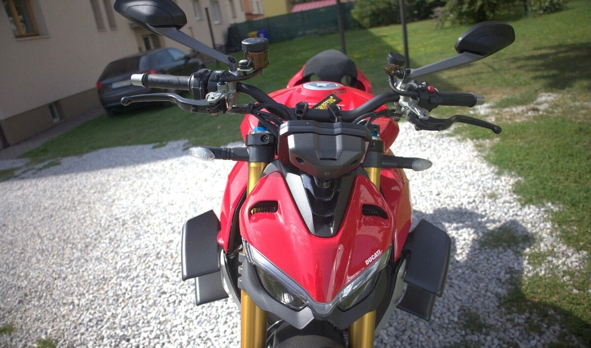 Ducati Streetfighter V4S