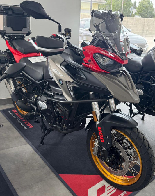 QJMOTOR SRT 800 SX