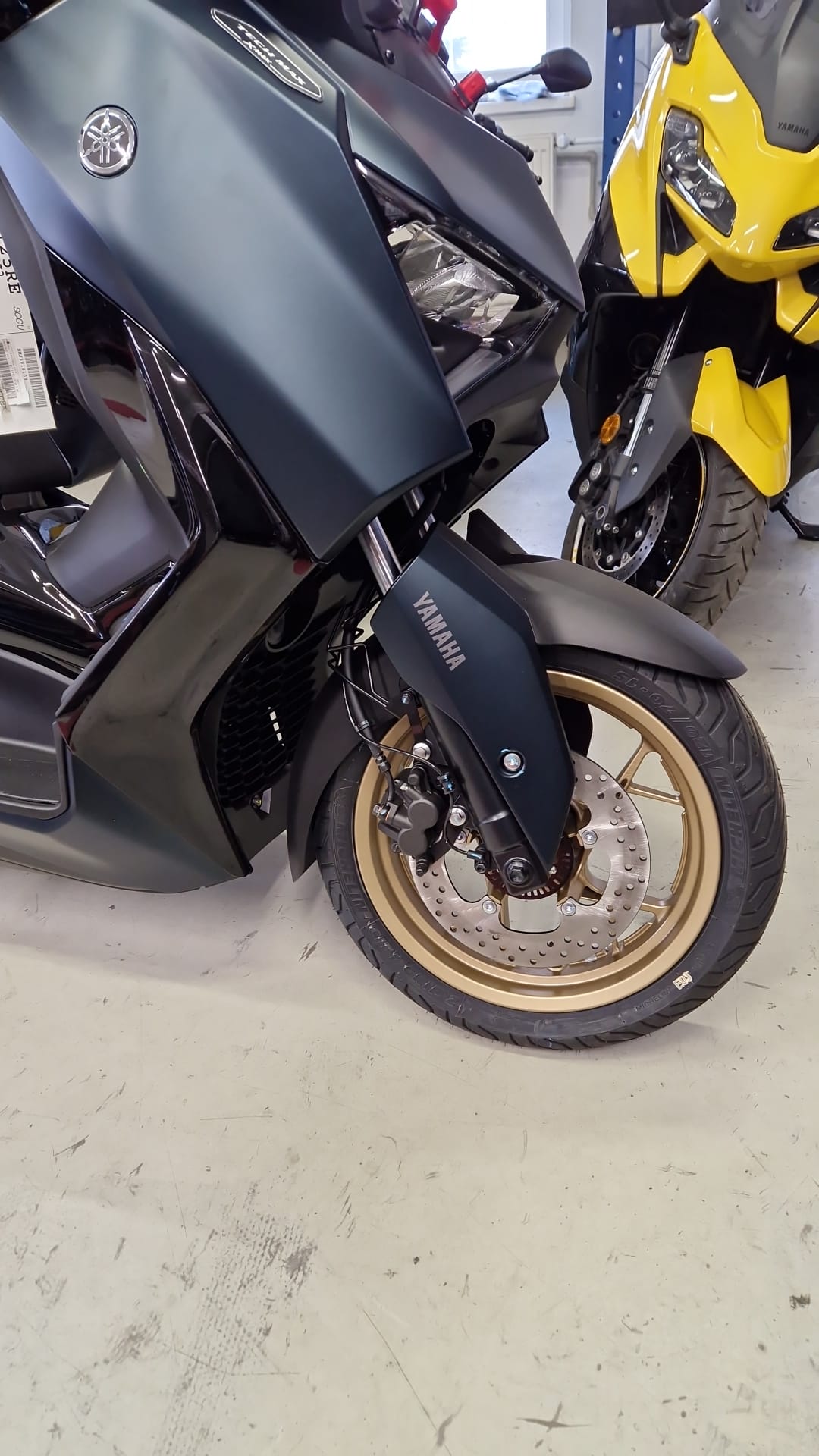 Yamaha X-Max 125 TECH- MAX