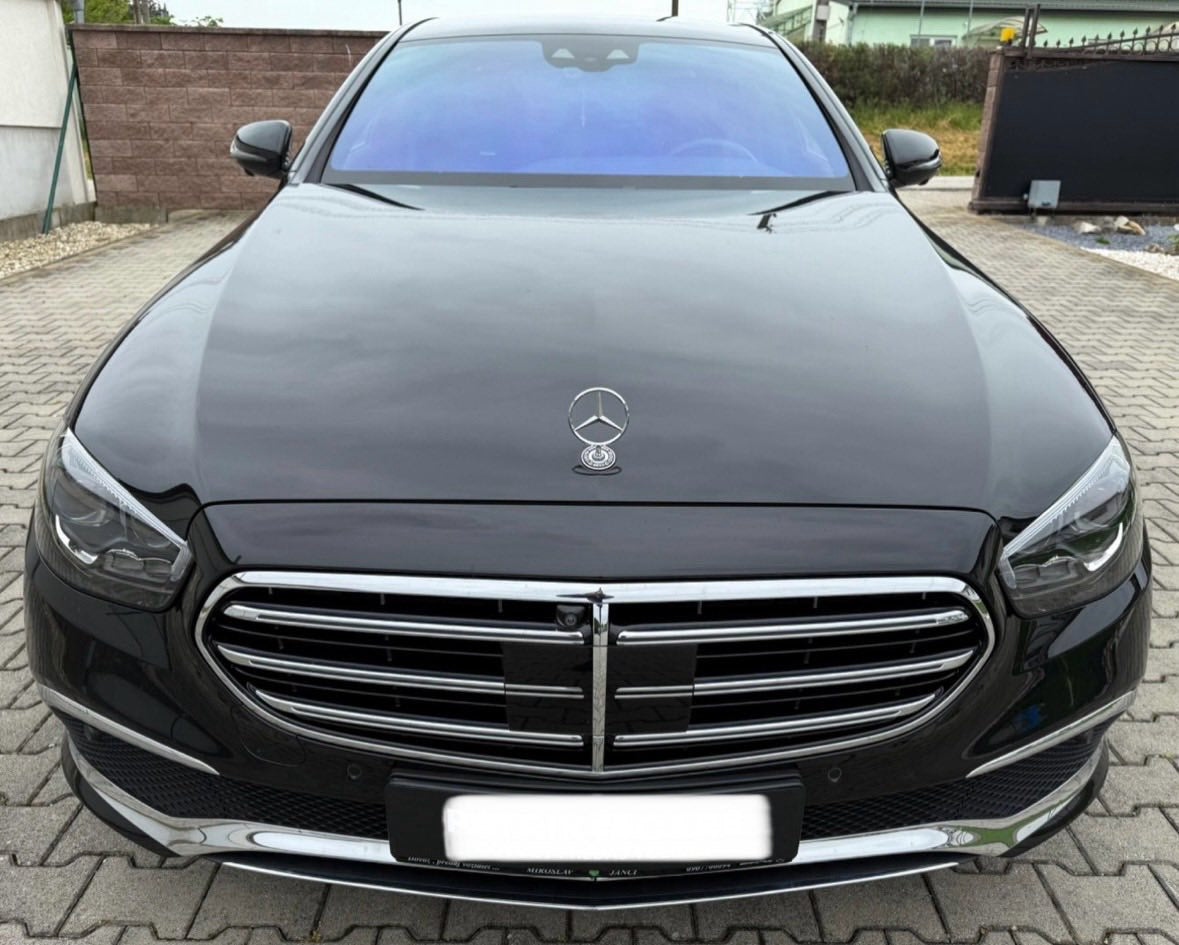 Mercedes-Benz E trieda Sedan 220 d EXCLUSIVE mHEV 4MATIC
