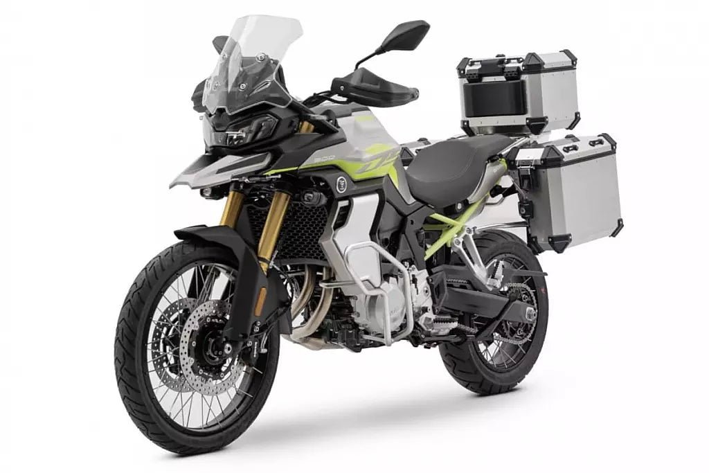 VOGE 900 DSX