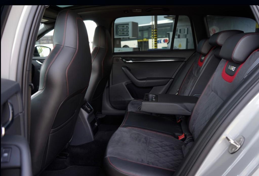 Škoda Octavia Combi 2.0 TSI RS DSG