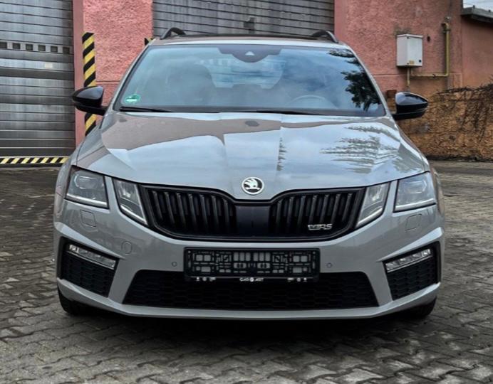 Škoda Octavia Combi 2.0 TSI RS DSG