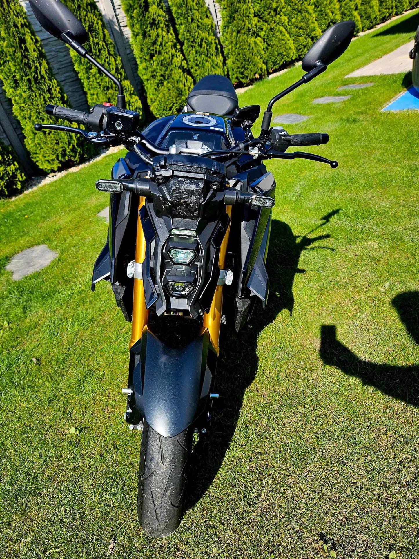 SUZUKI GSX-1000S