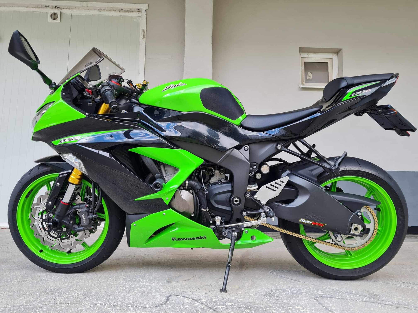 Kawasaki zx6r ninja 636 KTRC