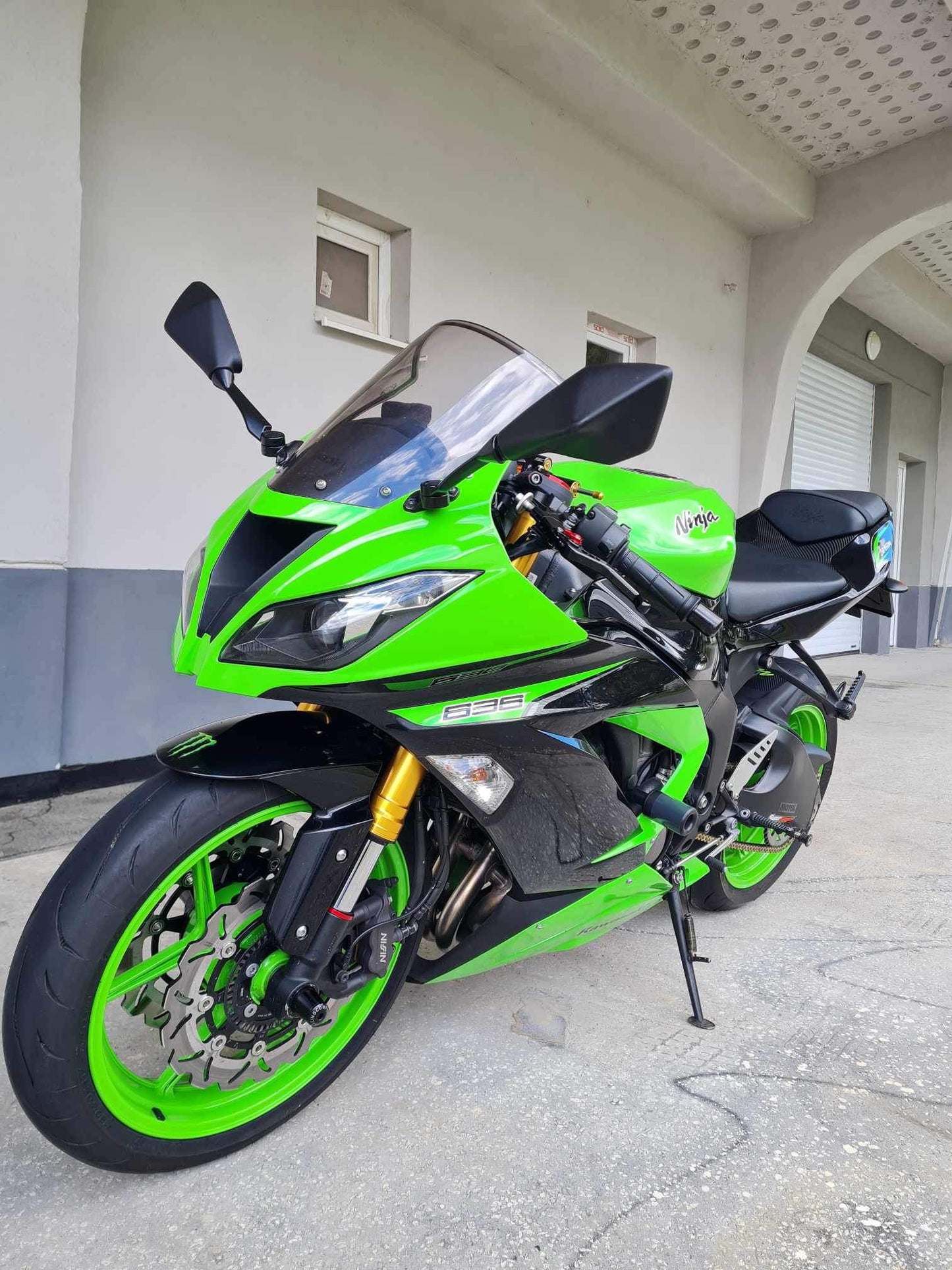 Kawasaki zx6r ninja 636 KTRC