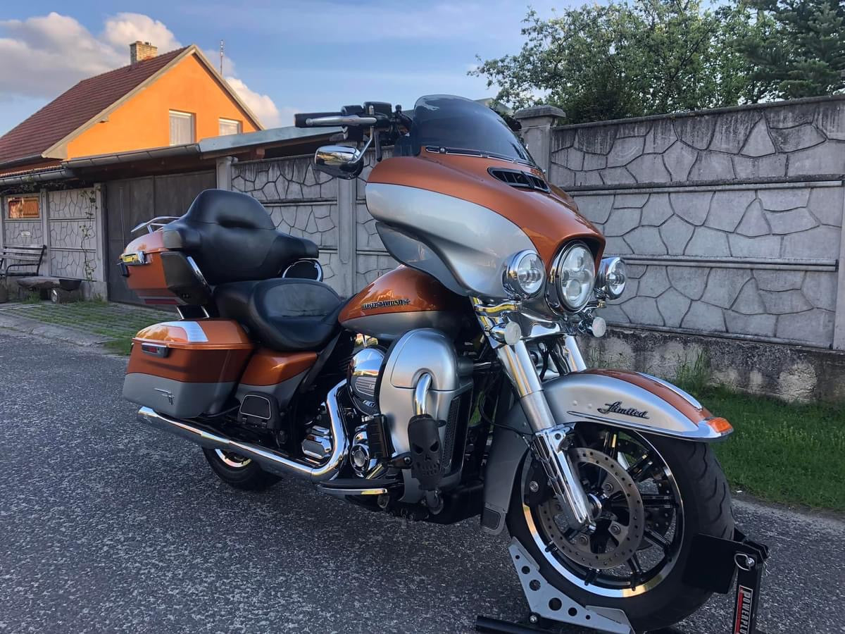 Harley Davidson Electra Limit