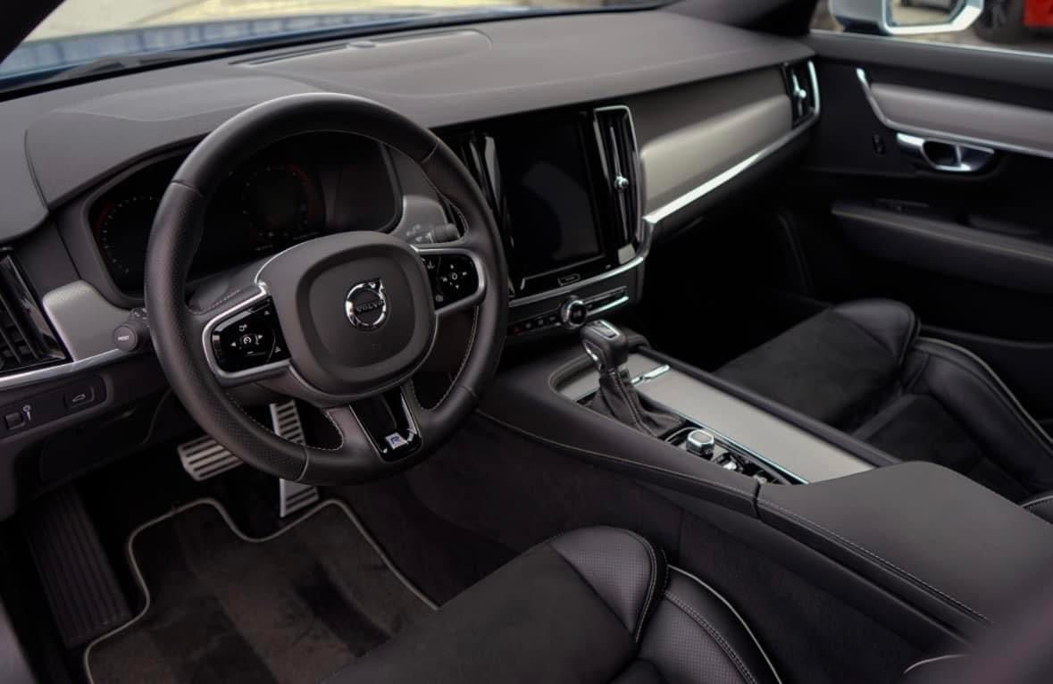 Volvo V90  D4 2.0L R-Design A/T