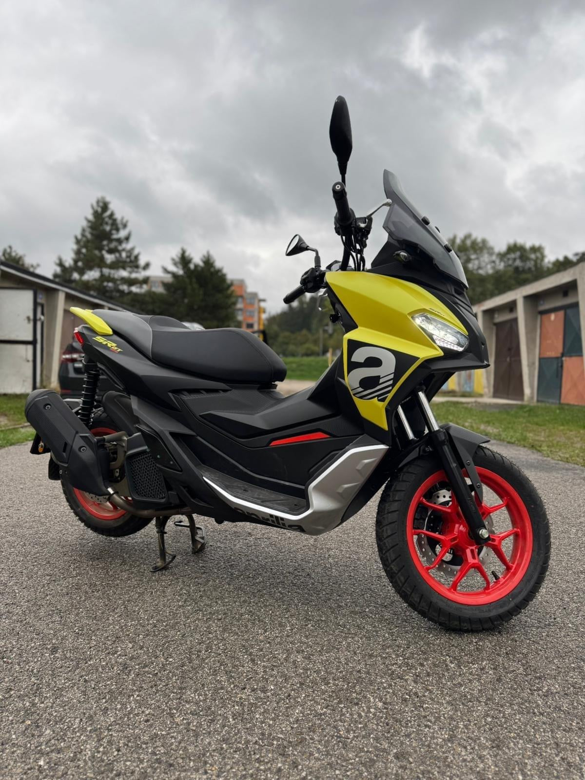 APRILIA SR 125 GT