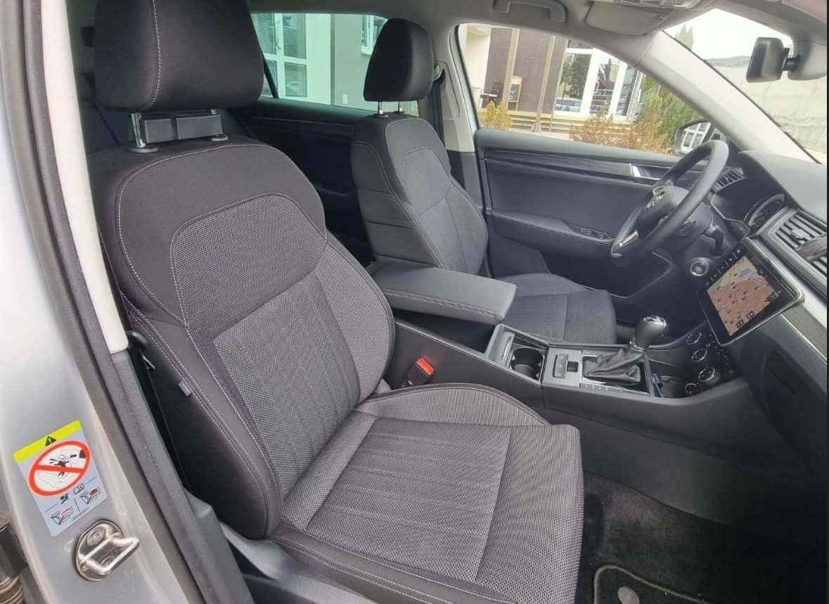 Škoda Superb Combi 2.0 TDI DSG