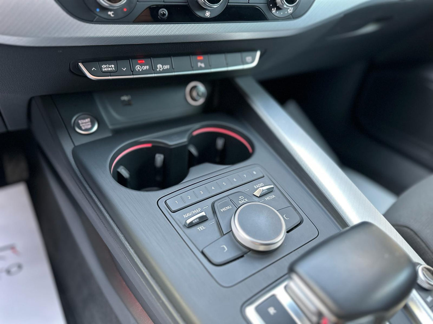 Audi A4 Avant 40 2.0 TDI quattro S tronic