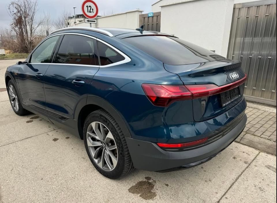 Audi E-tron 50 quattro S line