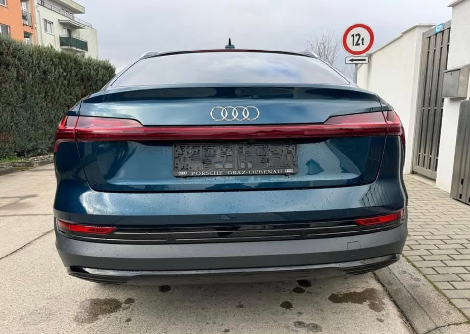 Audi E-tron 50 quattro S line