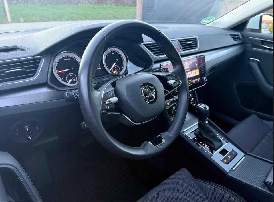 Škoda Superb Combi 2.0 TDI Style DSG
