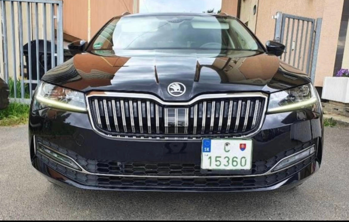 Škoda Superb Combi 2.0 TDI Ambition DSG