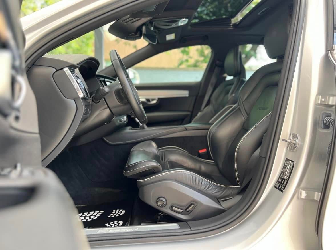 Volvo S90 D4 2.0L Drive-E R-Design A/T