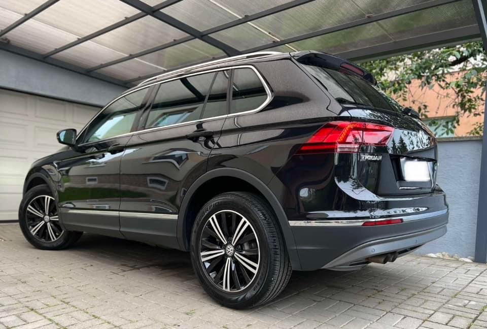 Volkswagen Tiguan 190k 4MOTION Highline DSG