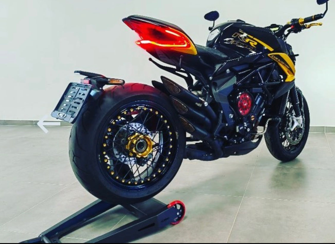 MV Agusta Dragster 800 RR / SCS